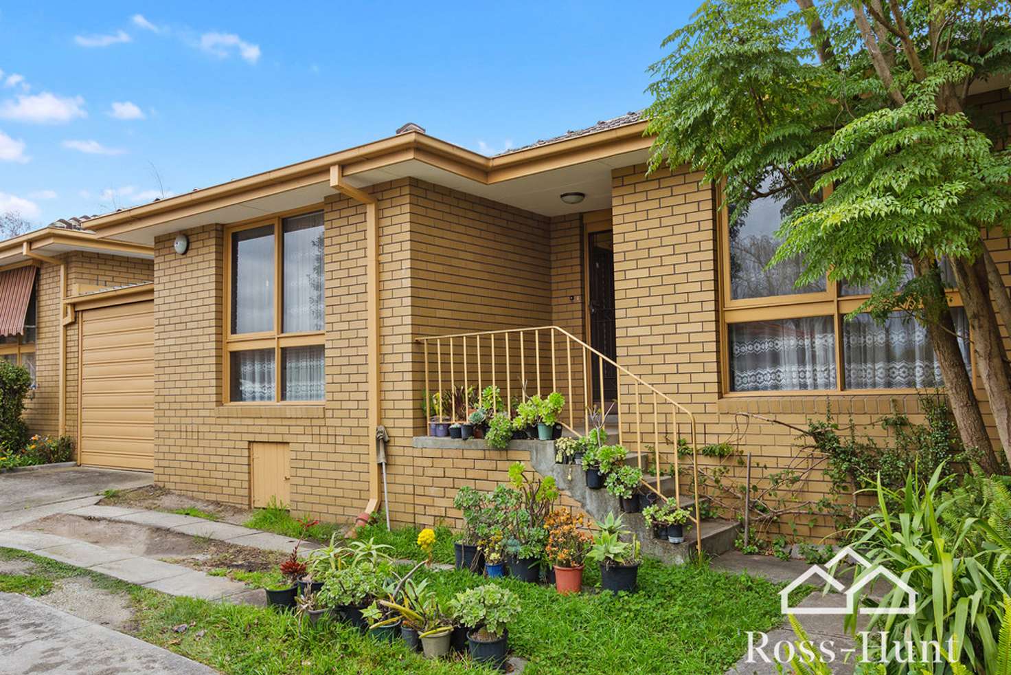 Main view of Homely unit listing, 2/17 Stanley Street, Box Hill South VIC 3128