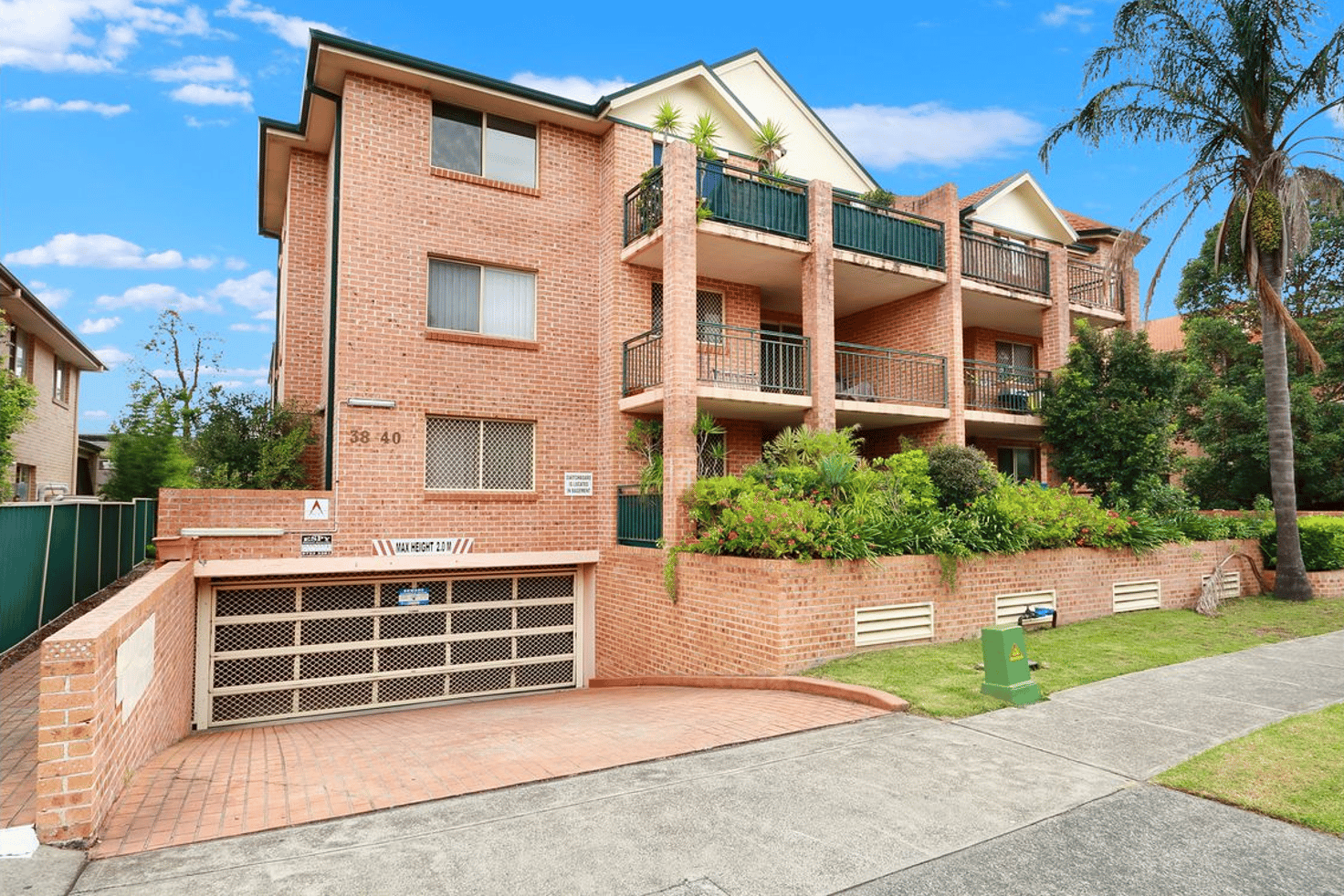 Main view of Homely unit listing, 8/38 Hampden Street, Beverly Hills NSW 2209