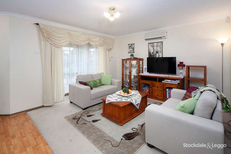 Fourth view of Homely house listing, 3 Bysouth Court, Pakenham VIC 3810