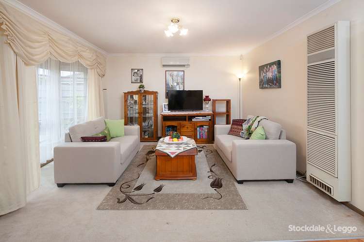 Fifth view of Homely house listing, 3 Bysouth Court, Pakenham VIC 3810