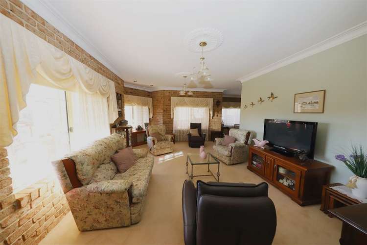Fifth view of Homely house listing, 10 Royden Close, Batlow NSW 2730