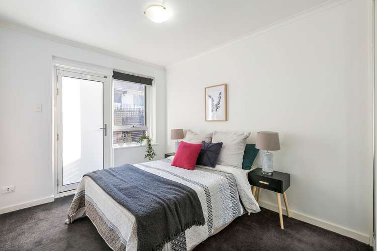 Sixth view of Homely apartment listing, 2/21 Royal Avenue, Glen Huntly VIC 3163