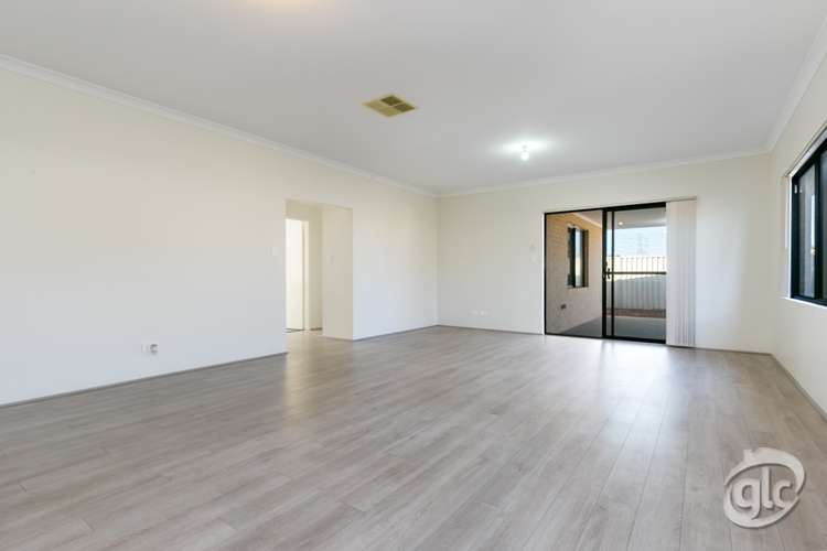 Second view of Homely house listing, 8A Labyrinth Way, South Lake WA 6164