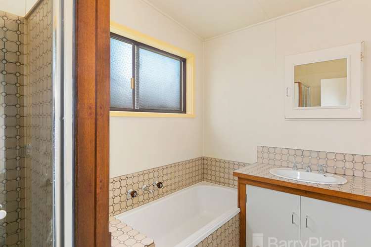 Fourth view of Homely house listing, 5 Plumer Street, Croydon VIC 3136