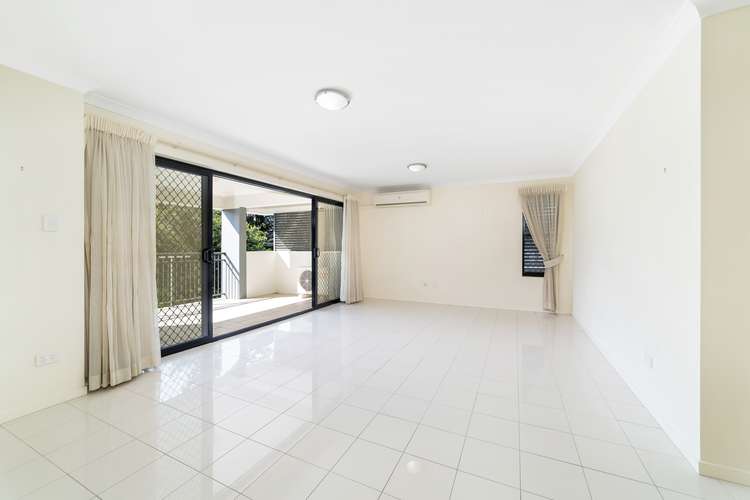 Main view of Homely unit listing, 16/8 Catherine Street, Woolloongabba QLD 4102