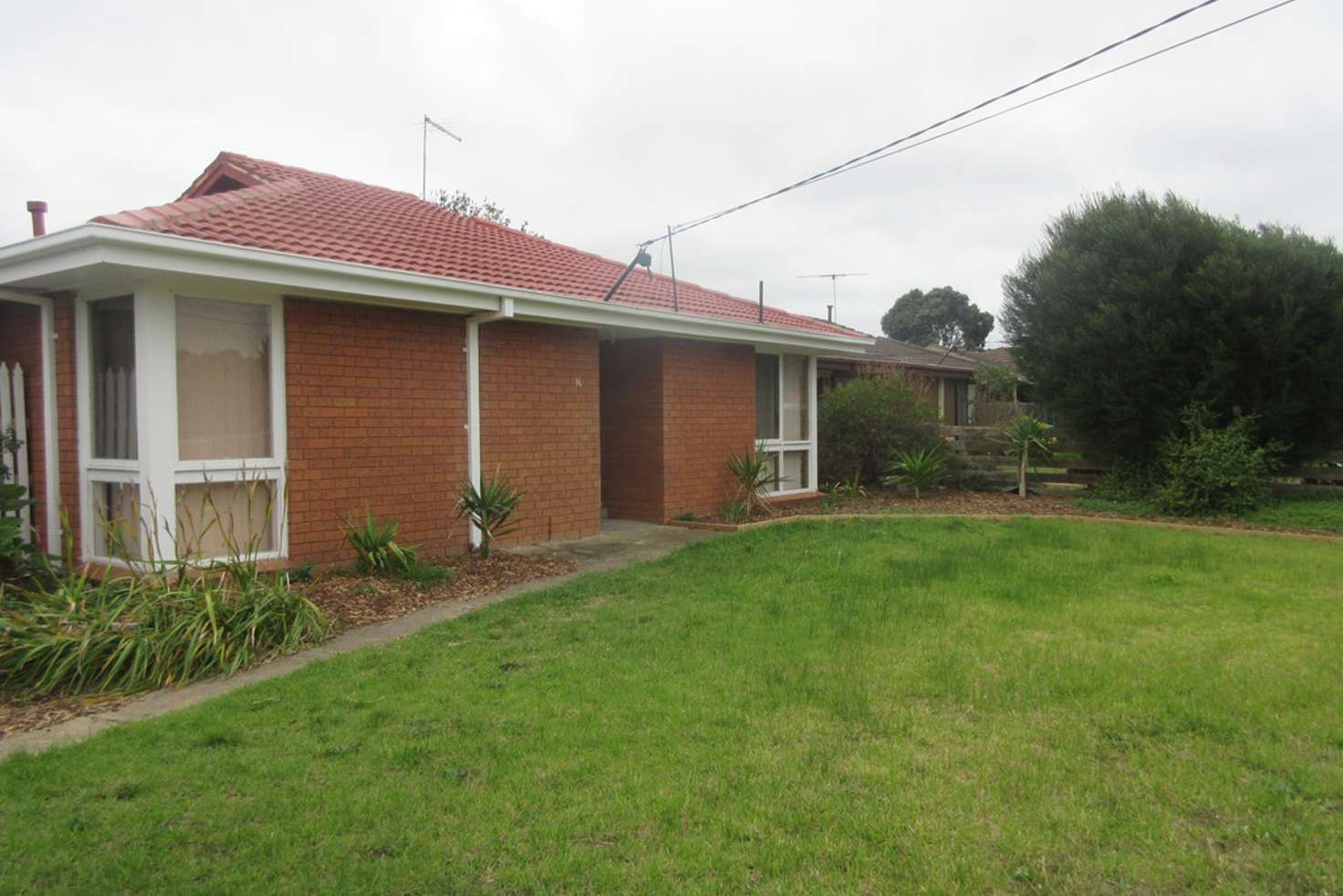 Main view of Homely house listing, 16 Rosella Av, Werribee VIC 3030