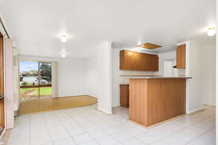 Second view of Homely house listing, 16 Rosella Av, Werribee VIC 3030