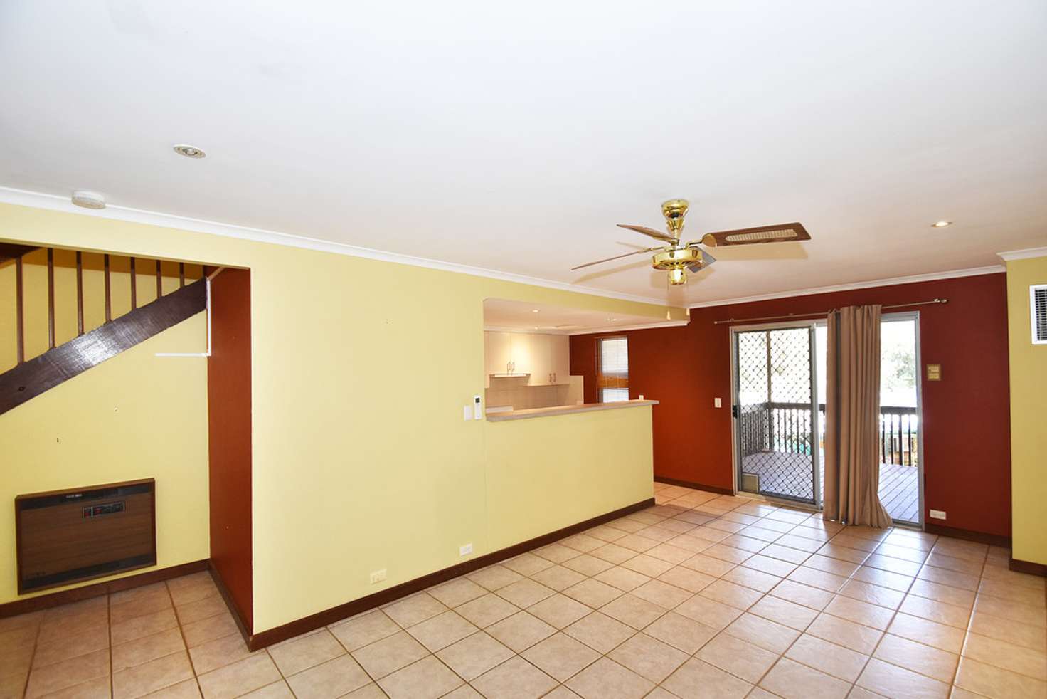 Main view of Homely townhouse listing, 11/4 Mariae Place, Sadadeen NT 870