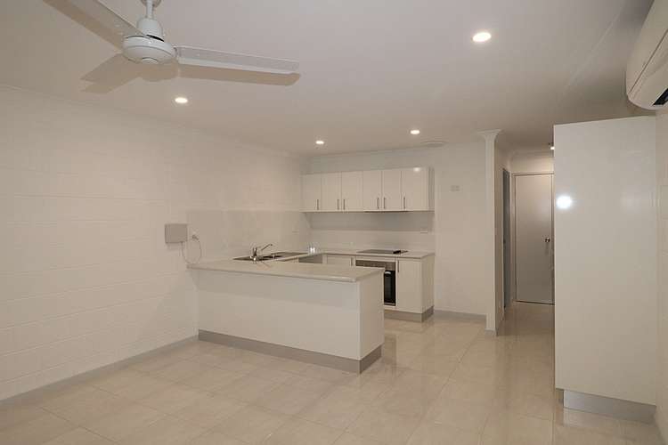 Second view of Homely unit listing, 5/4 Windsor Street, Hermit Park QLD 4812