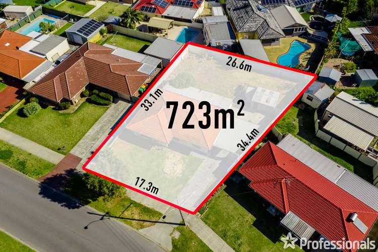 Third view of Homely house listing, 11 Park Drive, Cooloongup WA 6168