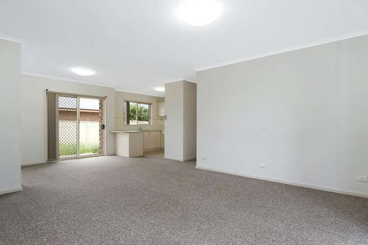 Fourth view of Homely unit listing, 1/1-3 Peppermint Place, Benalla VIC 3672