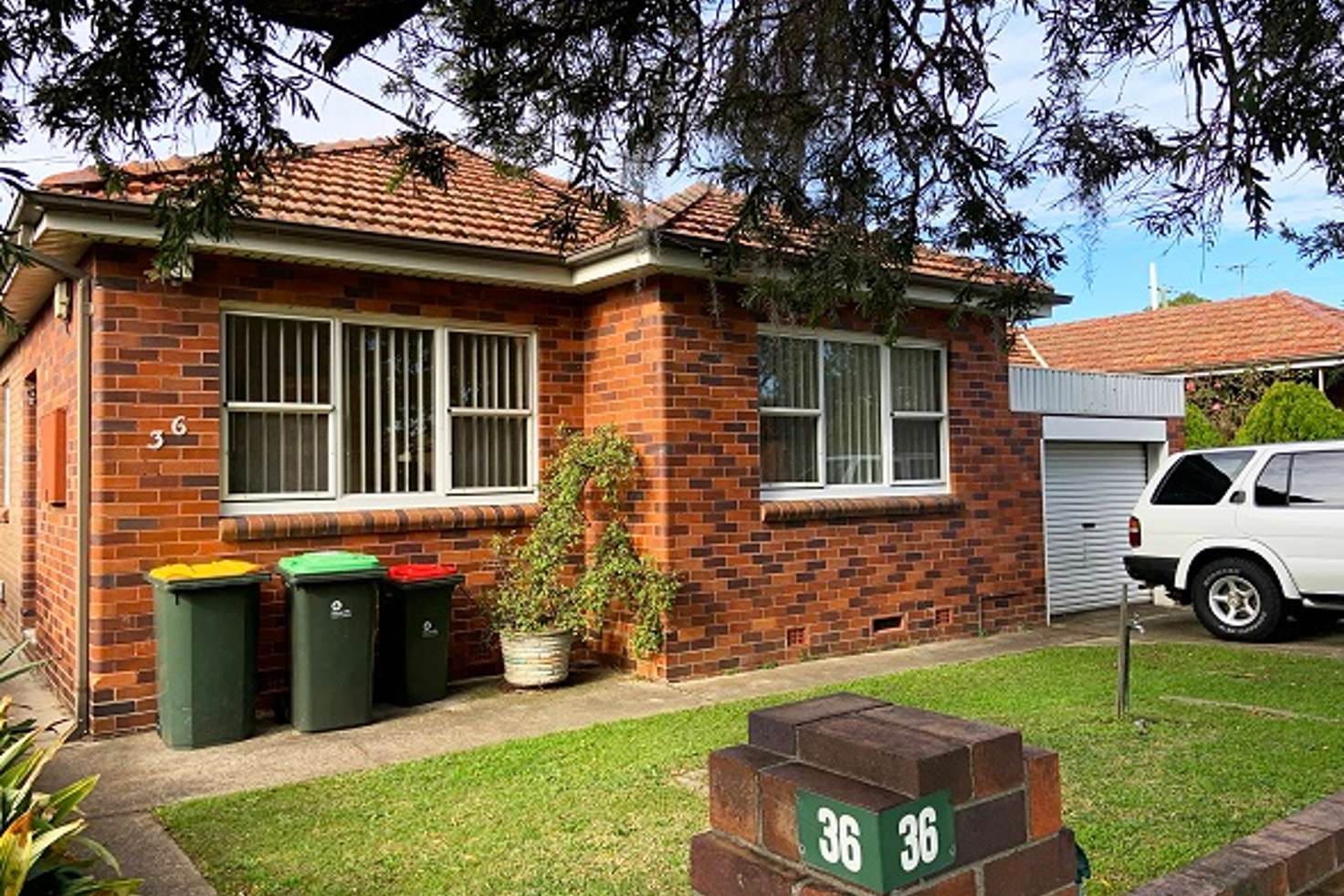 Main view of Homely house listing, 36 Lee Avenue, Beverly Hills NSW 2209