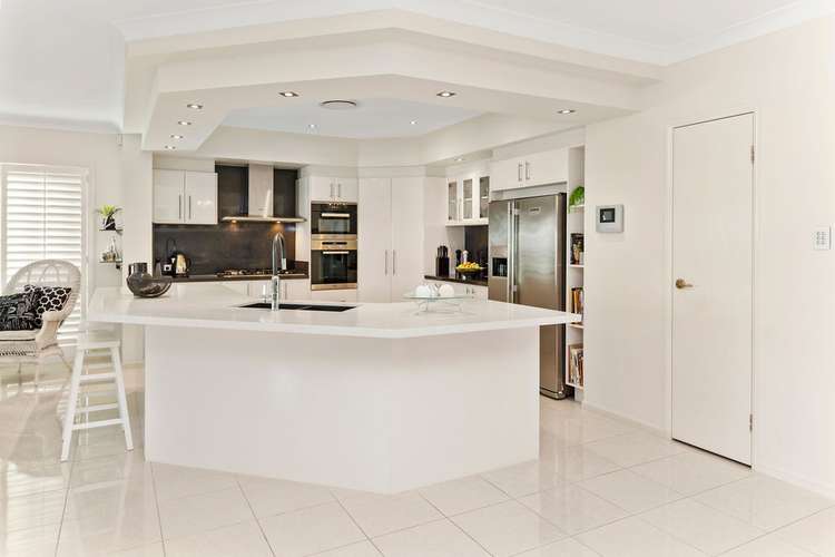 Sixth view of Homely house listing, 47 KNIGHTSBRIDGE PARADE EAST, Sovereign Islands QLD 4216