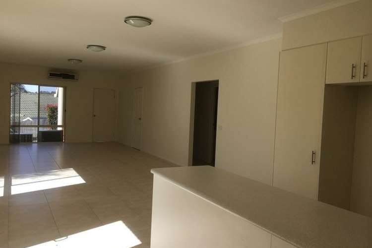 Fourth view of Homely unit listing, 16/8 Lord Place, North Batemans Bay NSW 2536