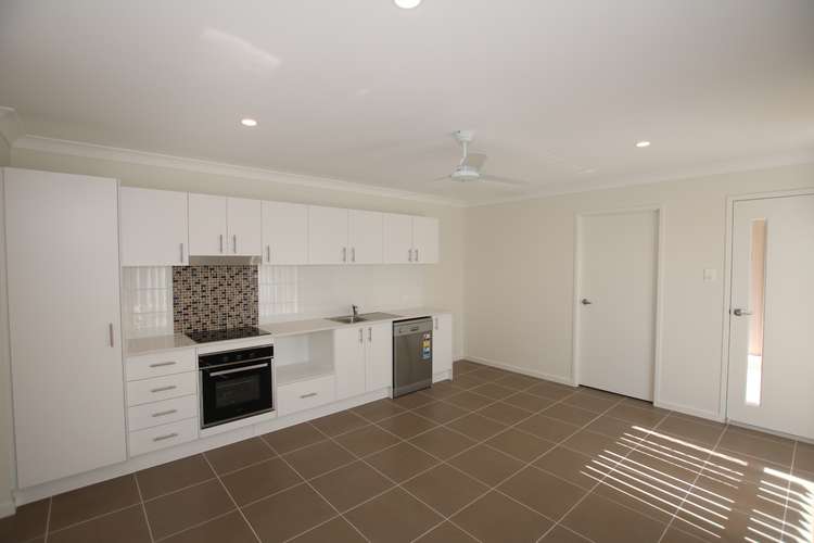 Second view of Homely house listing, 2/6 Ryrie Court, Park Ridge QLD 4125