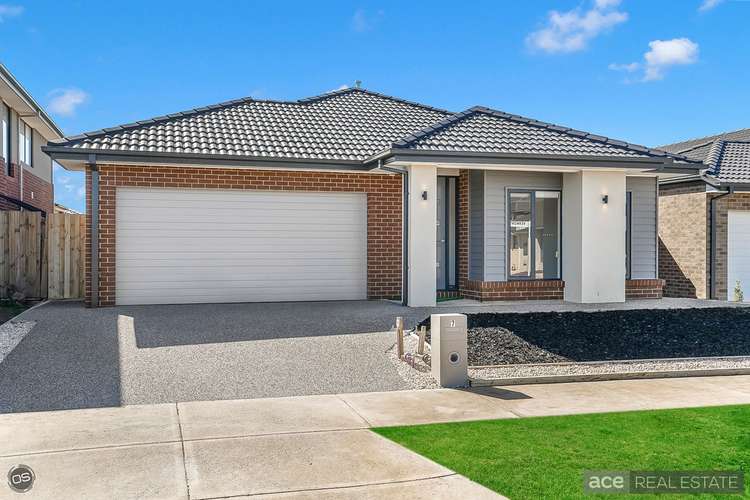 Second view of Homely house listing, 7 Vermont Road, Wyndham Vale VIC 3024