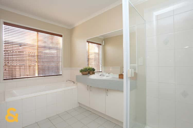 Sixth view of Homely house listing, 28 Saunders Court, Roxburgh Park VIC 3064