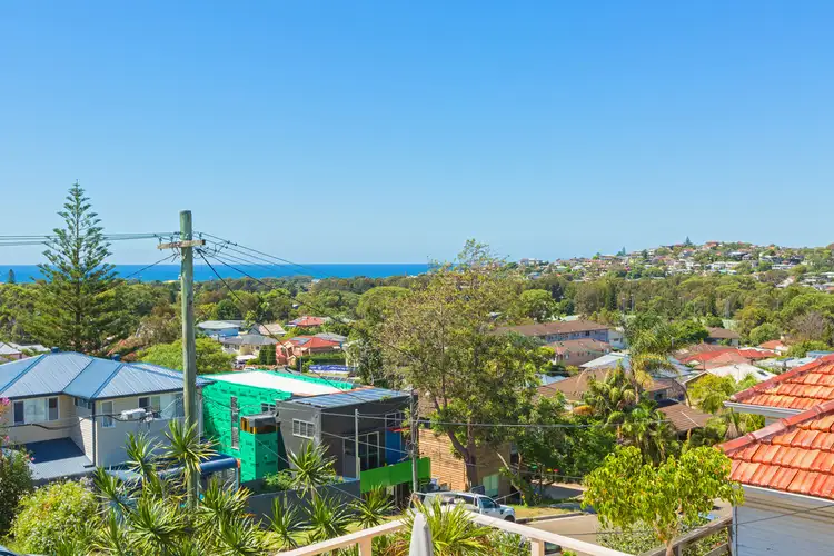 Fifth view of Homely house listing, 18 Fairport Street, North Curl Curl NSW 2099