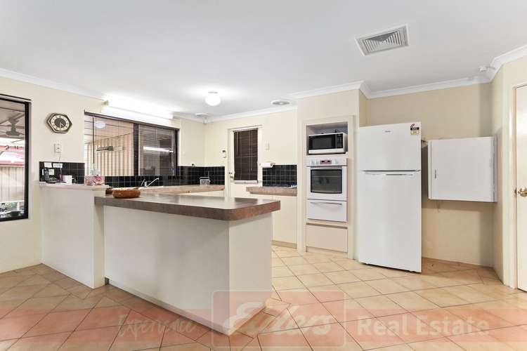 Fifth view of Homely house listing, 21 Floyd Cross, Usher WA 6230