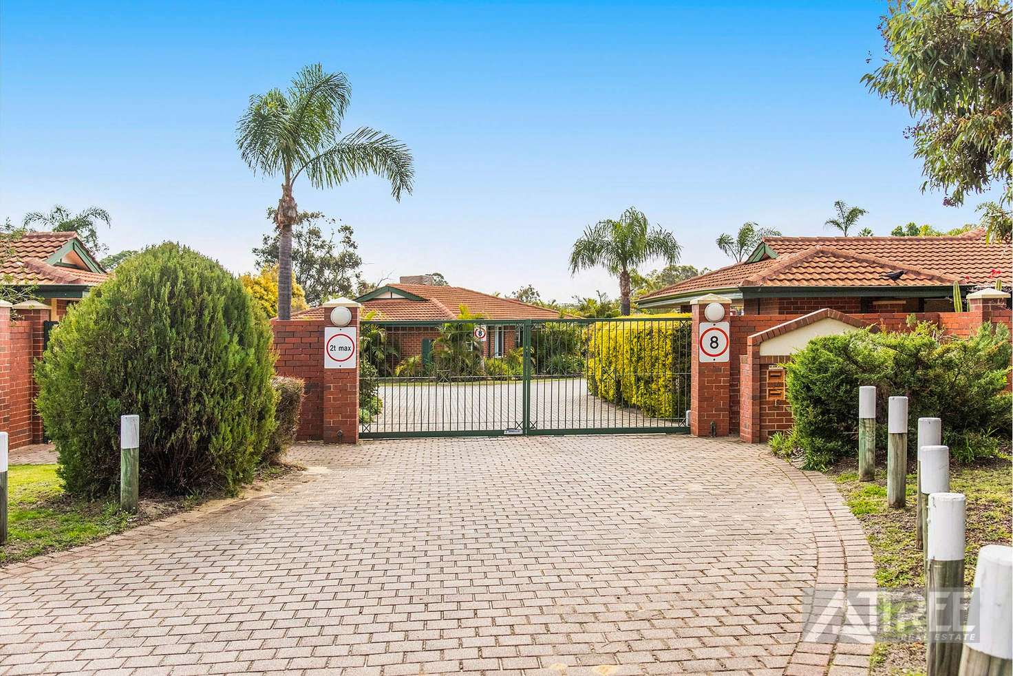 Main view of Homely house listing, 18/2 Glennis Close, Gosnells WA 6110
