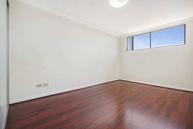 Fourth view of Homely apartment listing, 306A/81-86 Courallie Avenue, Homebush West NSW 2140