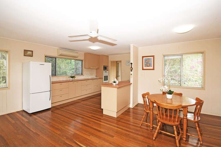 Sixth view of Homely house listing, 27 BIDEFORD STREET, Torquay QLD 4655