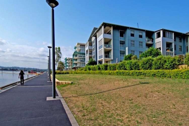 Fifth view of Homely apartment listing, 305/4 Lewis Avenue, Rhodes NSW 2138