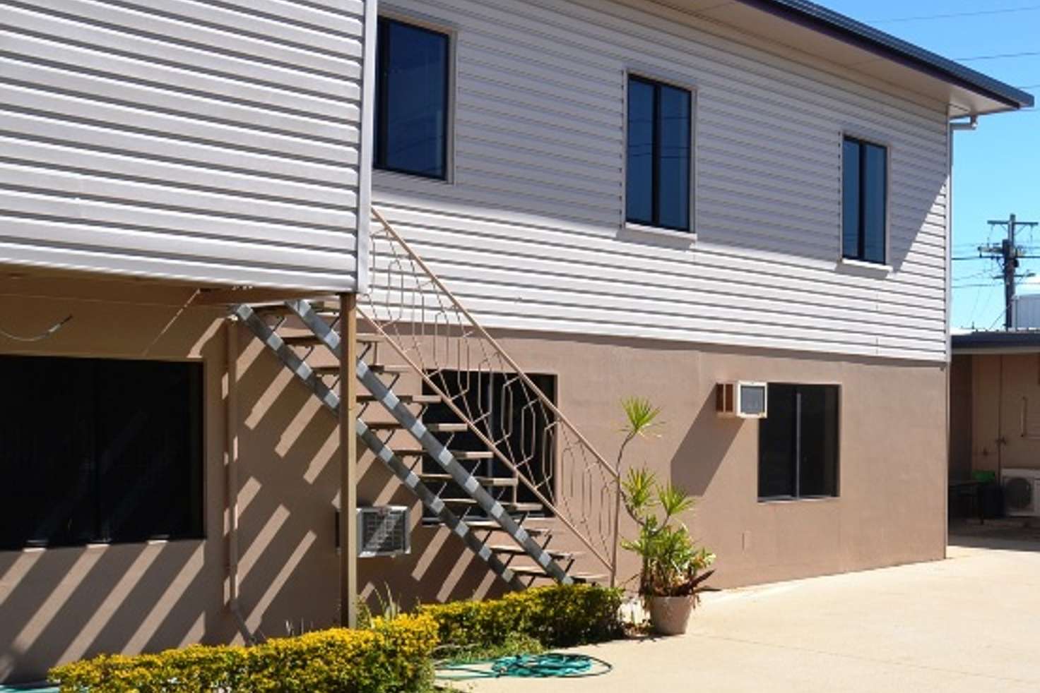 Main view of Homely unit listing, 2/5 Holland Street, West Mackay QLD 4740