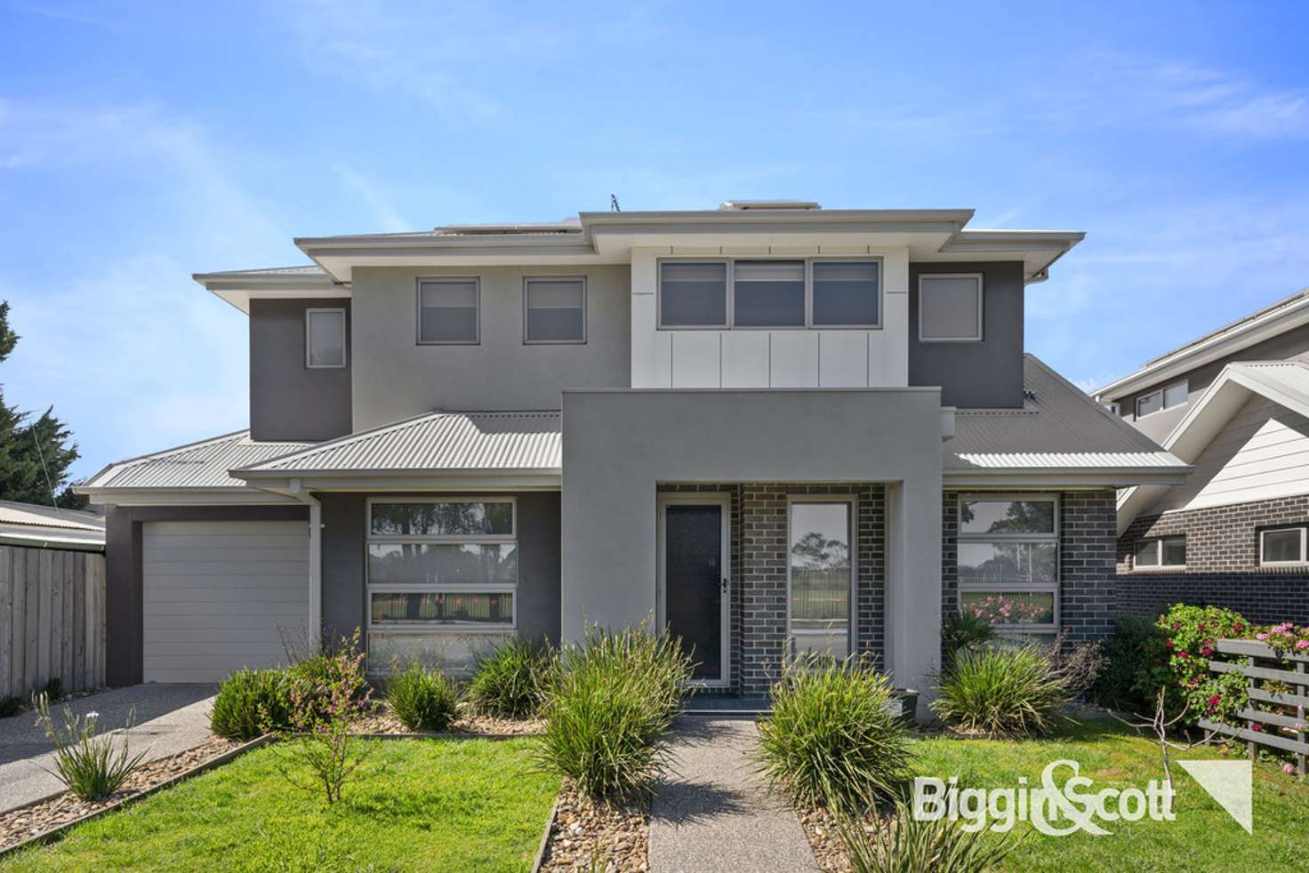 Main view of Homely townhouse listing, 1/38 Blenheim Road, Newport VIC 3015