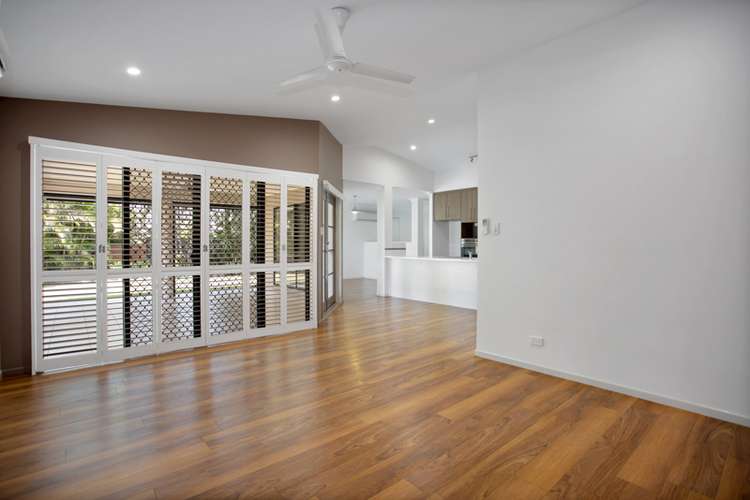 Fifth view of Homely house listing, 7 Mark Crescent, Glenella QLD 4740