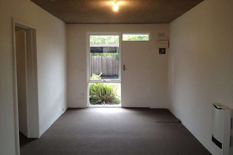 Fifth view of Homely unit listing, 2/1366 Dandenong Road, Hughesdale VIC 3166