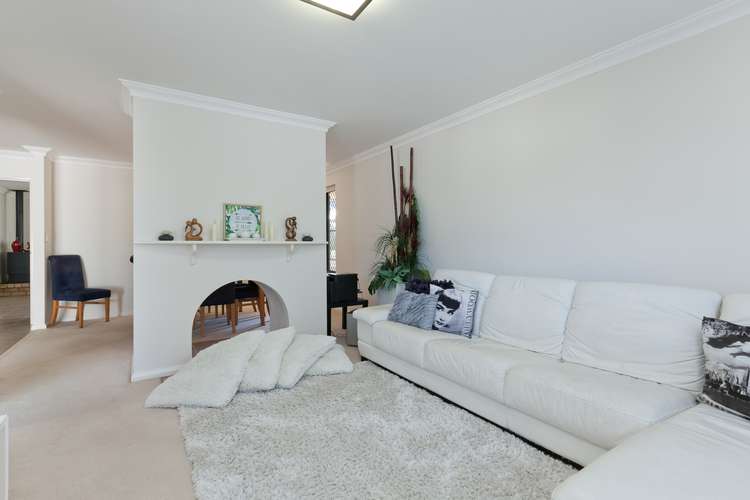 Fifth view of Homely house listing, 2/45 Reynolds Road, Mount Pleasant WA 6153