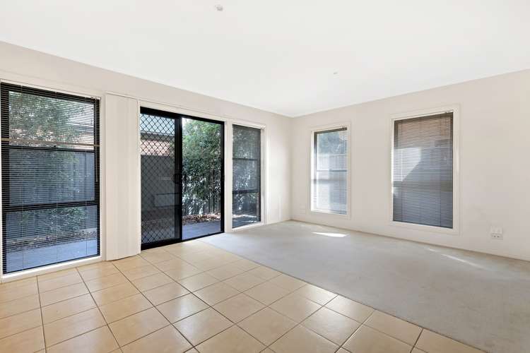 Fifth view of Homely townhouse listing, 1/8 Lauffre Walk, Caroline Springs VIC 3023