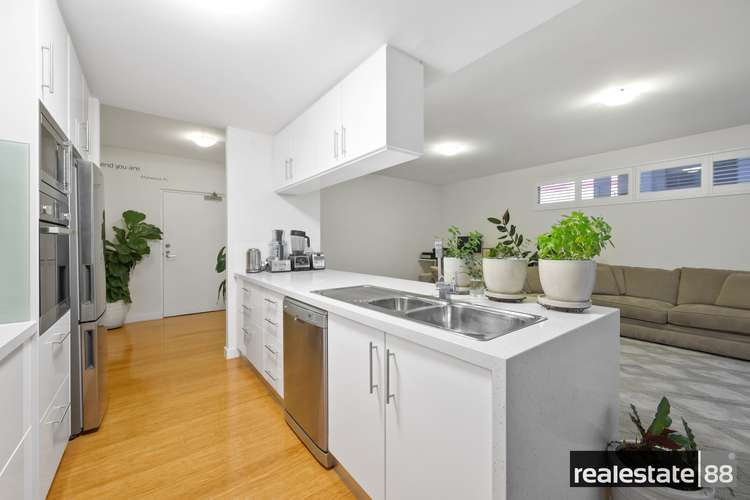 Sixth view of Homely apartment listing, 13/2 Douro Place, West Perth WA 6005