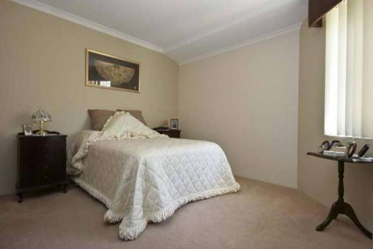 Fourth view of Homely house listing, 6 Talybont Bend, Butler WA 6036