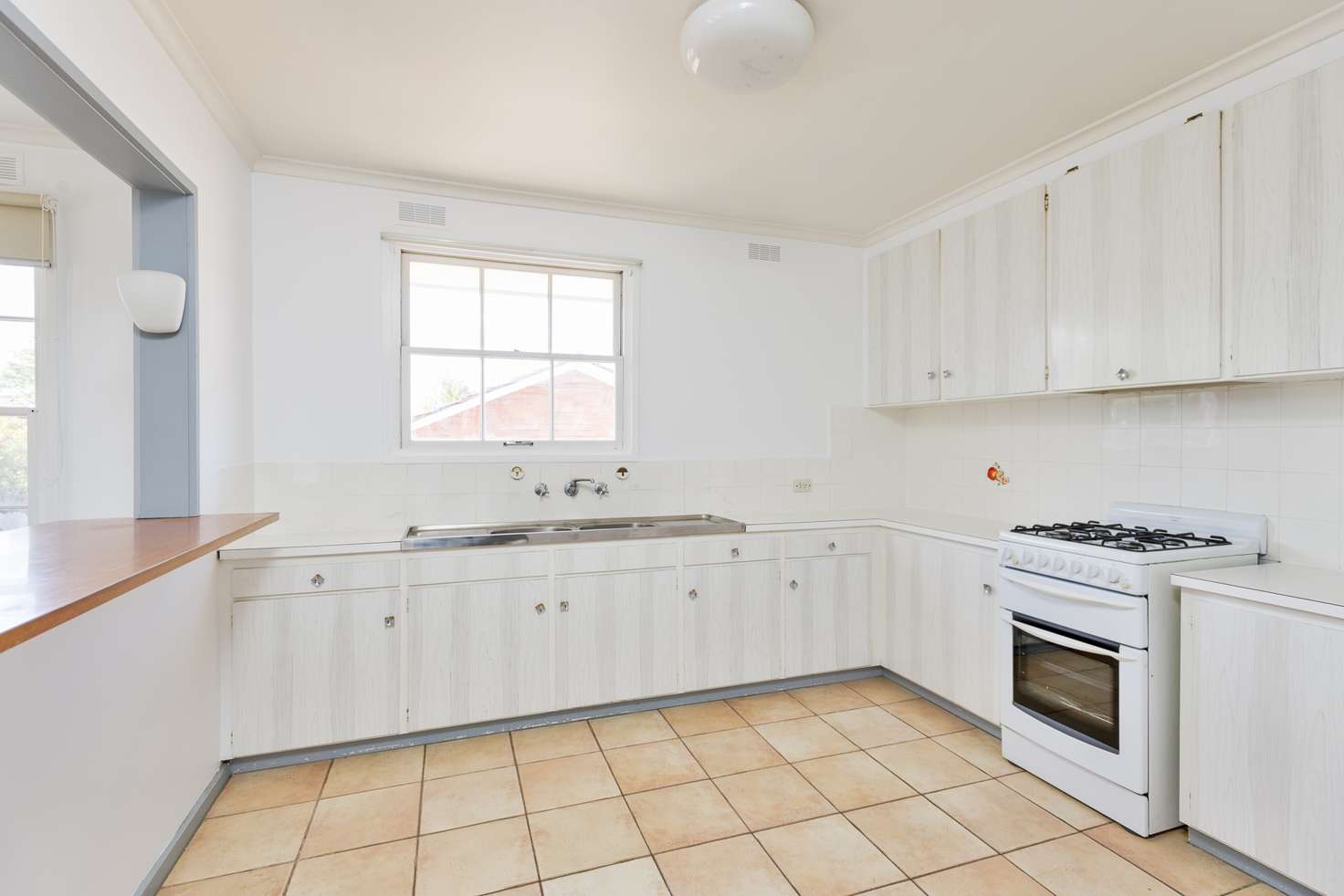 Main view of Homely apartment listing, 5/26 Leslie Road, Essendon VIC 3040