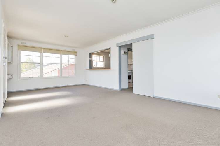 Second view of Homely apartment listing, 5/26 Leslie Road, Essendon VIC 3040