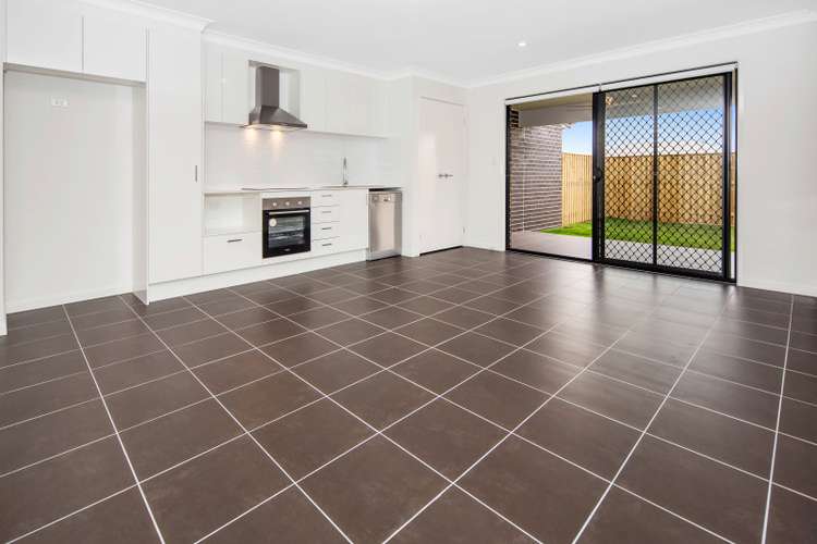Third view of Homely house listing, 2/39 Jane Street, Leichhardt QLD 4305