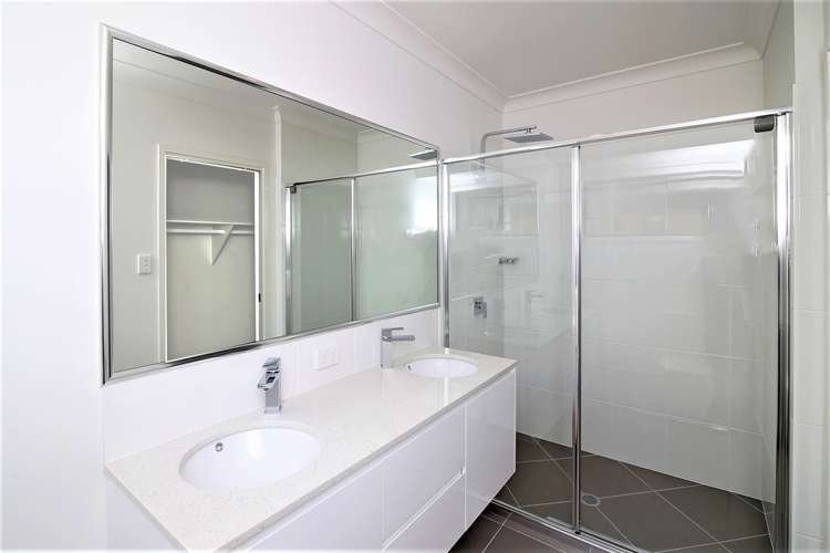 Fifth view of Homely house listing, 5A Hyperno Close, Raceview QLD 4305