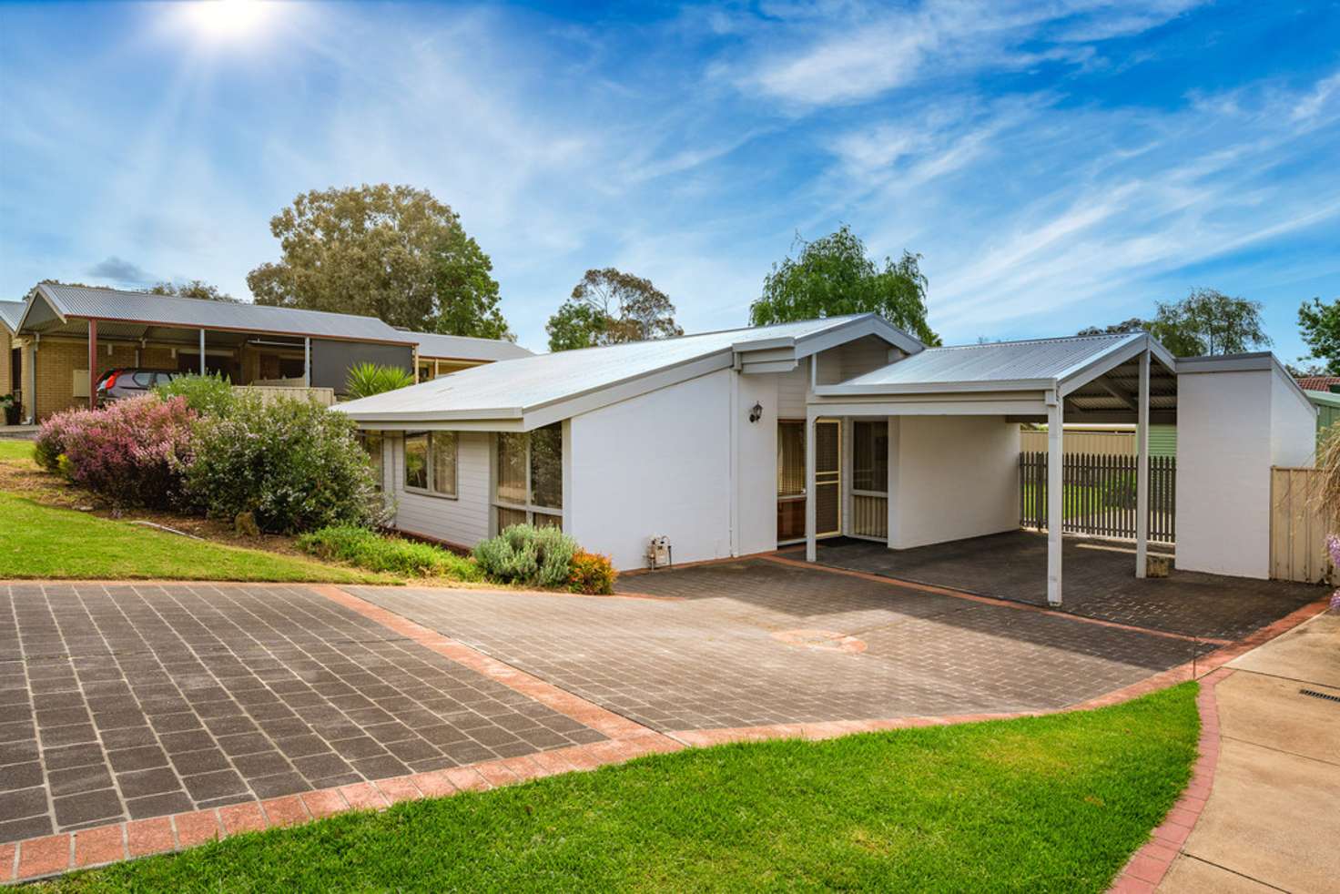 Main view of Homely house listing, 25 Wiltshire Crescent, Wodonga VIC 3690