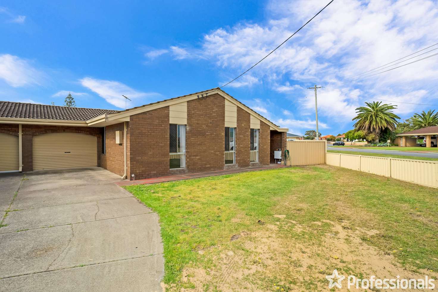 Main view of Homely semiDetached listing, 28B Biscayne Street, Safety Bay WA 6169