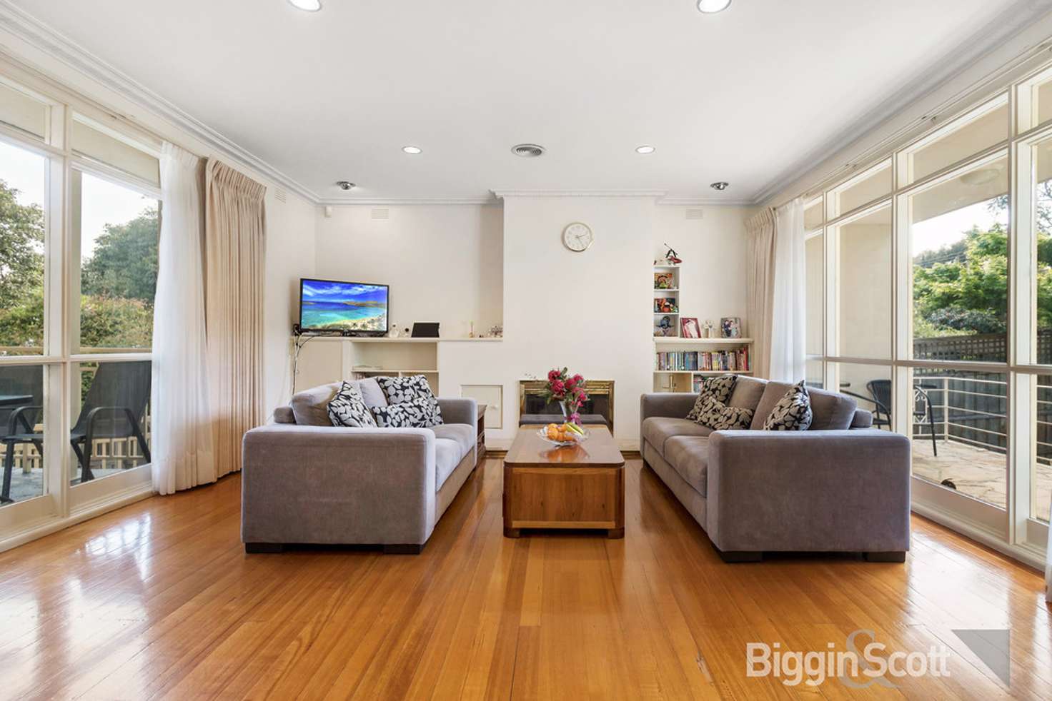 Main view of Homely house listing, 10 Stocks Road, Mount Waverley VIC 3149