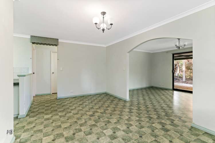 Seventh view of Homely house listing, 8 Reef Place, Leschenault WA 6233