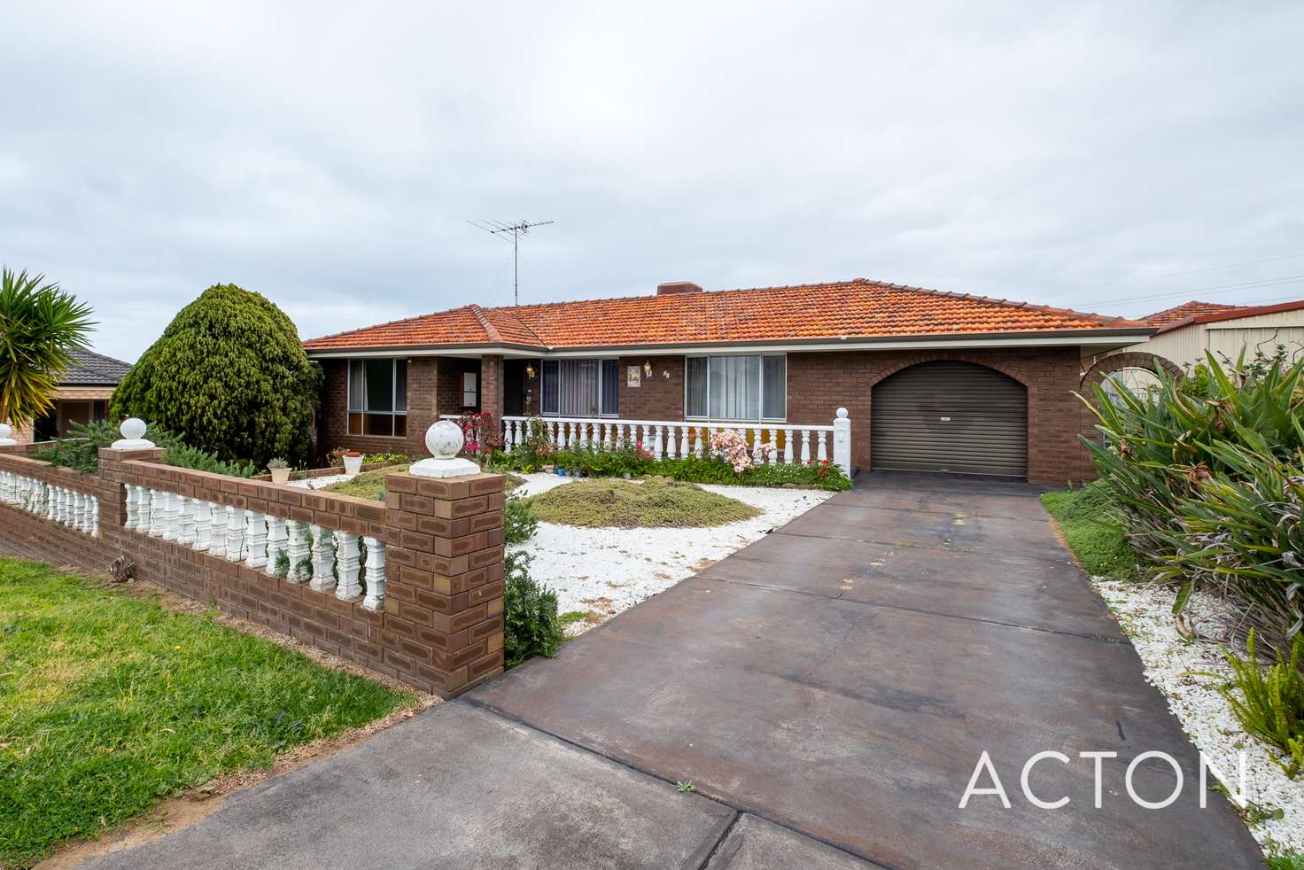 Main view of Homely house listing, 21 Steinbeck Place, Spearwood WA 6163