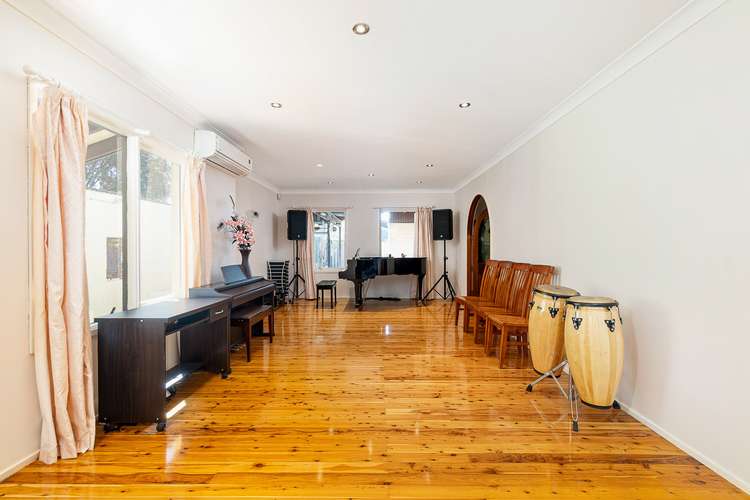 Fifth view of Homely house listing, 8 Scott Place, Baulkham Hills NSW 2153