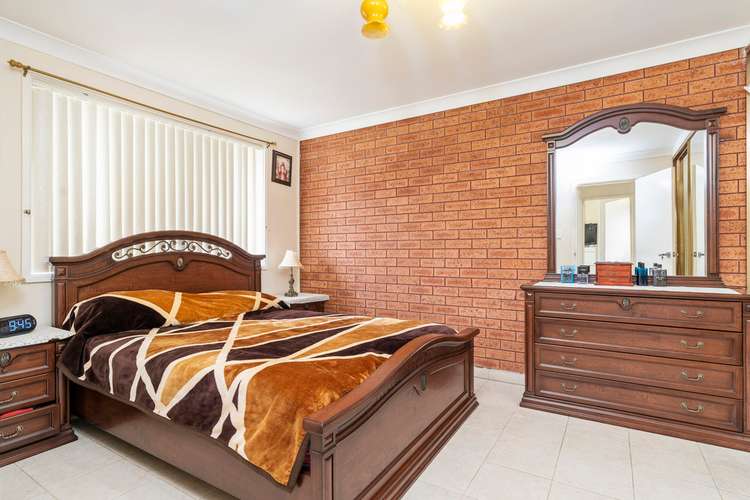 Fourth view of Homely house listing, 5 Hall Place, Minto NSW 2566