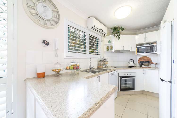 Fifth view of Homely apartment listing, 2/8 Tarcoola Crescent, Surfers Paradise QLD 4217