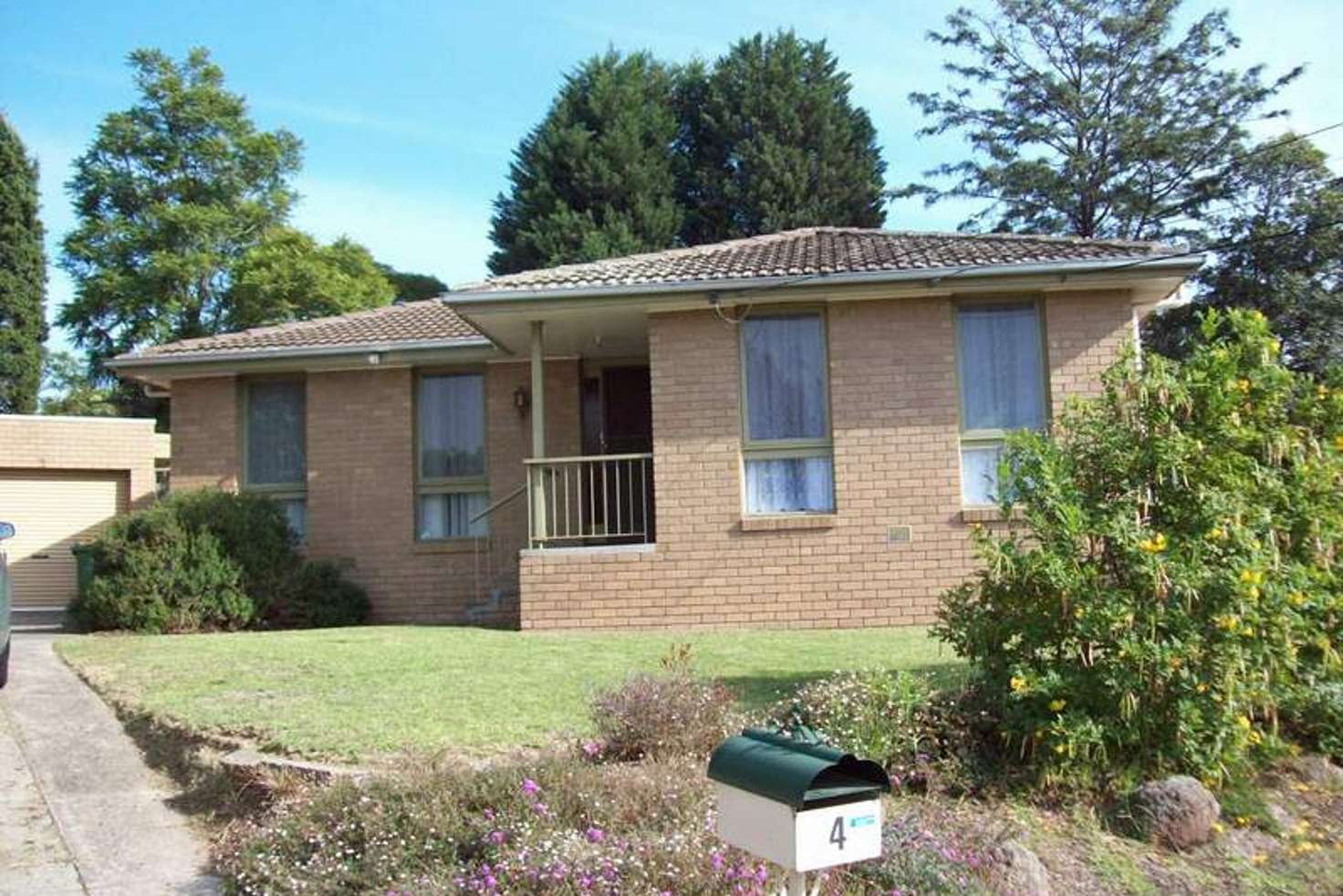 Main view of Homely house listing, 4 Maureva Court, Bundoora VIC 3083