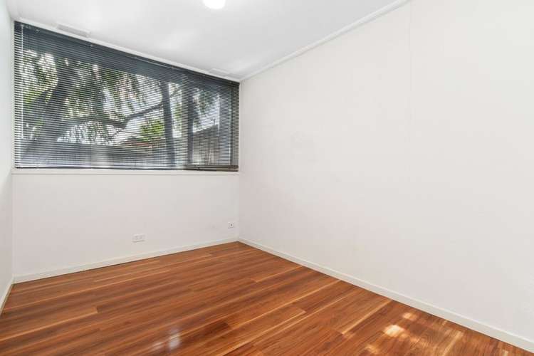 Fourth view of Homely unit listing, 2/28 Sherwood Avenue, Chelsea VIC 3196