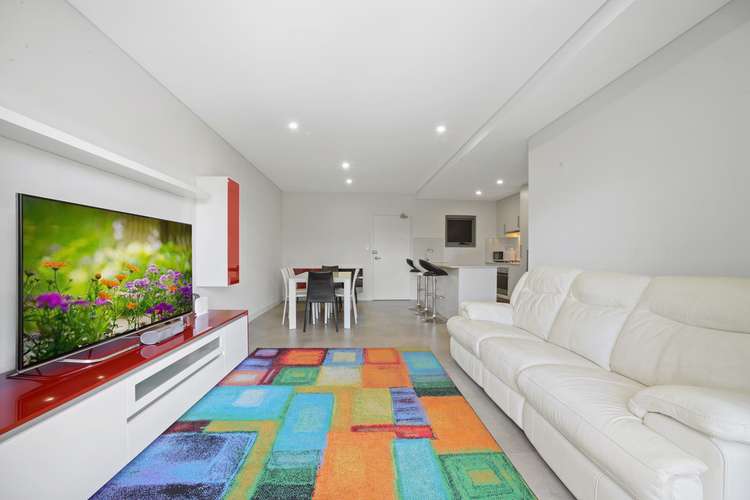 Main view of Homely unit listing, 18/231-235 Canterbury Road, Canterbury NSW 2193